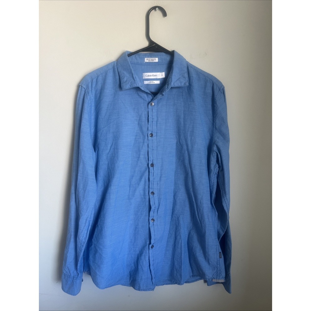 Men's Calvin Klein Blue Body Fit Button Down Shirt Size M